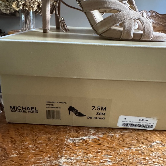 Michael Kors heels - Picture 4 of 5